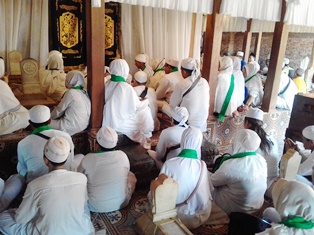 Wisata Ziarah Walisongo Pondok Tasbih Pondok Pesantren Thoriqoh Ikhwanul Qalam